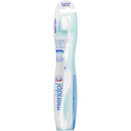 meridol-protection-gencives-brosse-a-dents-souple-1